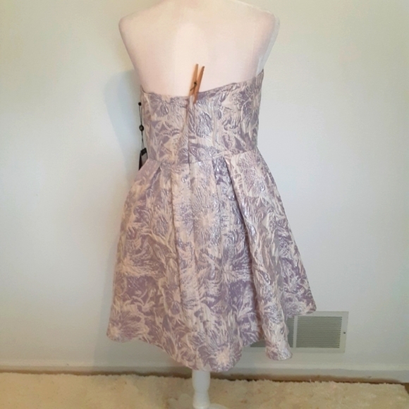 NWT ADRIANNA PAPELL FORMAL DRESS - Picture 3 of 14